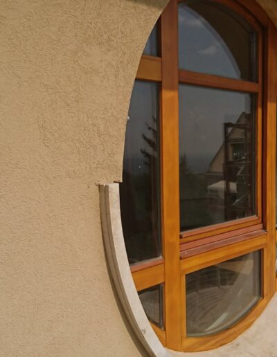 Tolóajtók, és homlokzat burkolat csiszolás, léazúrozás 3